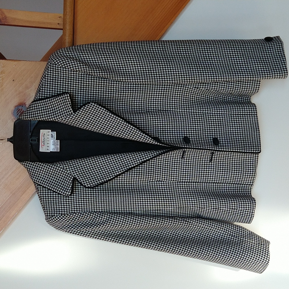Women's lined blazer
